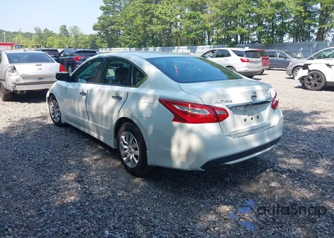 2017 Nissan Altima 2.5/S/Sv/Sl/Sr z USA, uszkodzony, nr VIN 1N4AL3AP2HC127809